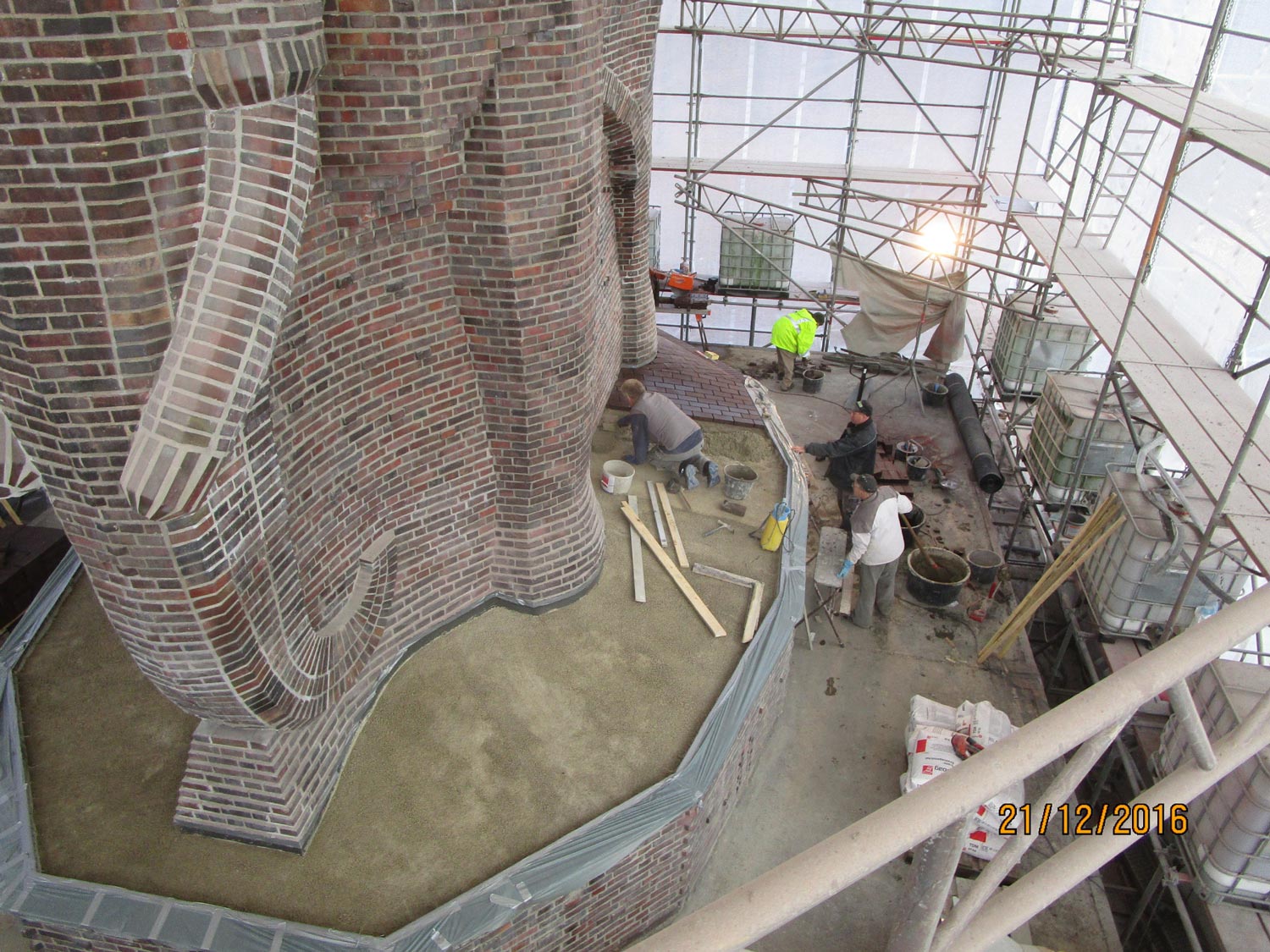 Dickhäuter aus Backstein