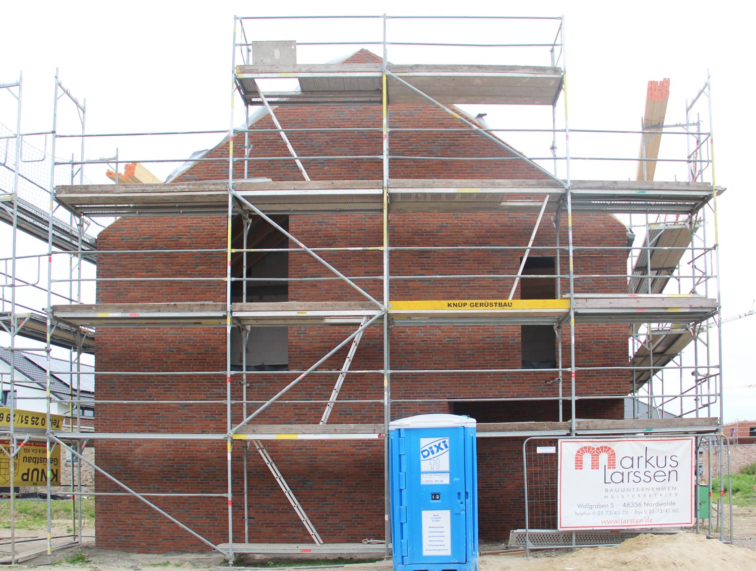 Arbeiten an der Fassade sind nun beinahe abgeschlossen